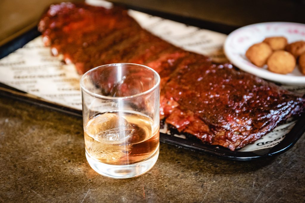 Best BBQ Drink Pairings for Private Dining Experiences